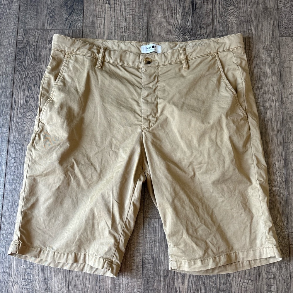 Men's Tan Flat Front Shorts
